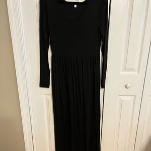 Black Maxi dress large
